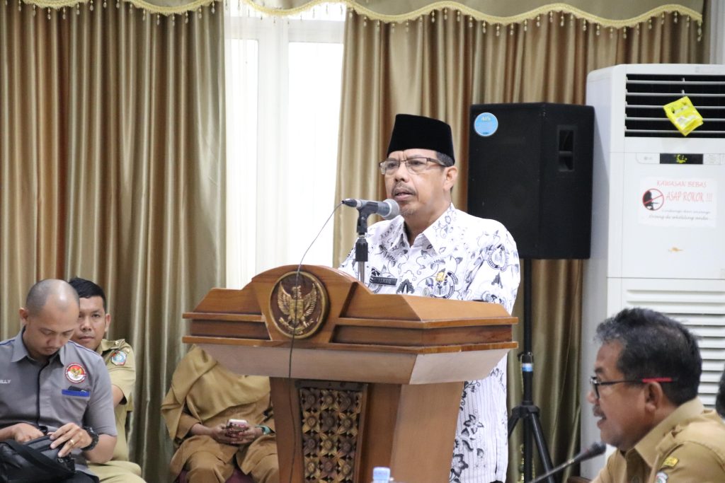 Sekda Mempawah,Ismail membuka Rakor Percepatan Pembentukan Koperasi Desa/Kelurahan Merah Putih se-Kabupaten Mempawah Tahun 2025,
